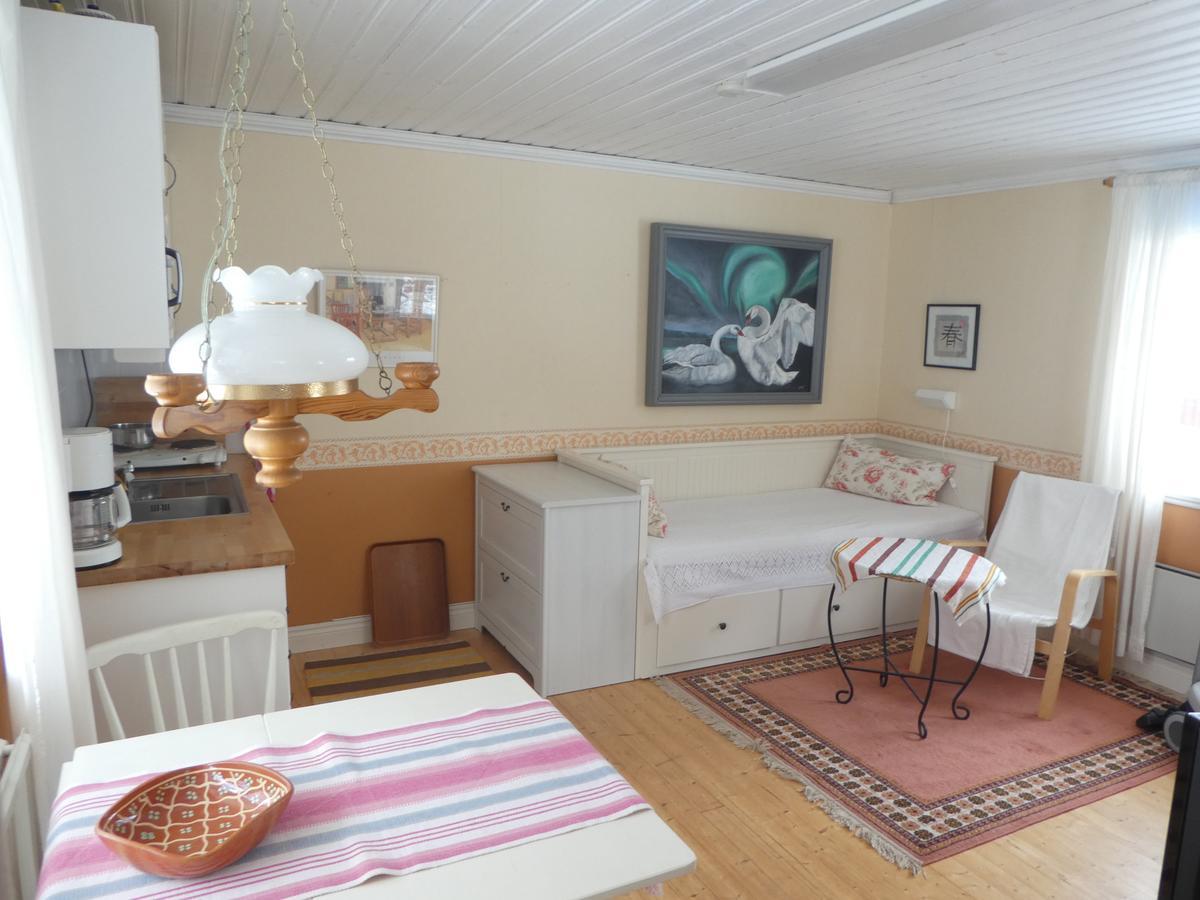 Praestmyrens Vandrarhem Ransater Bagian luar foto